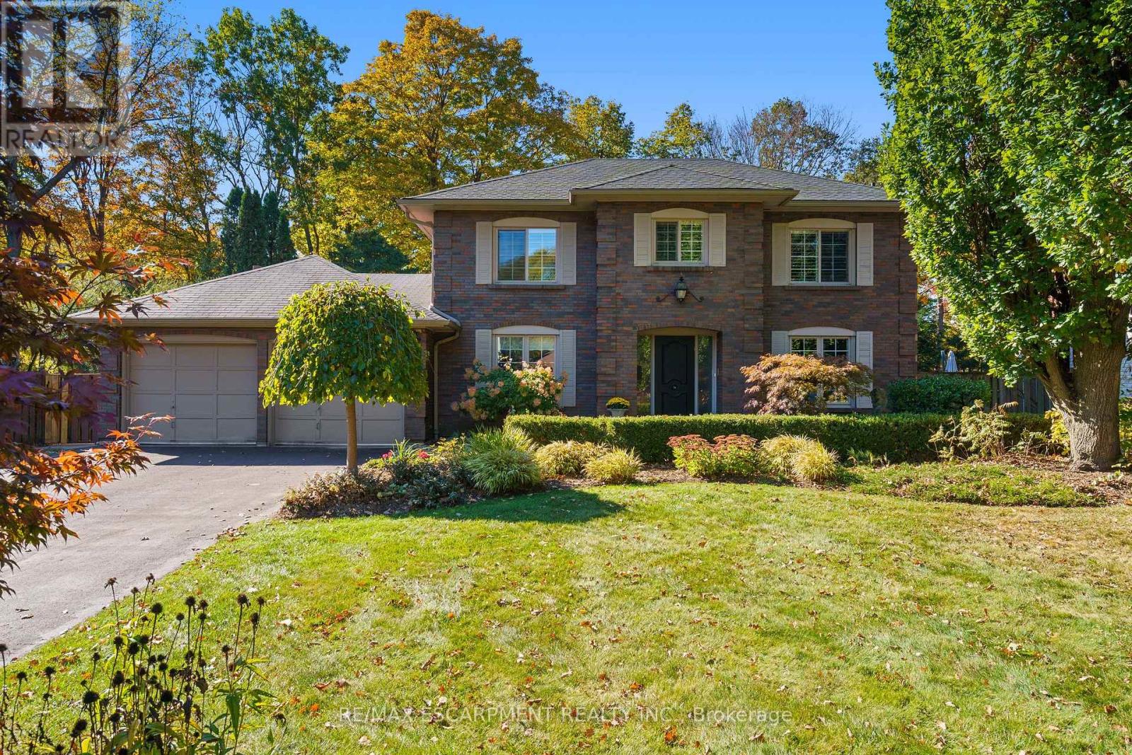 75 Terrace Dr, Hamilton, ON L9H 3X1