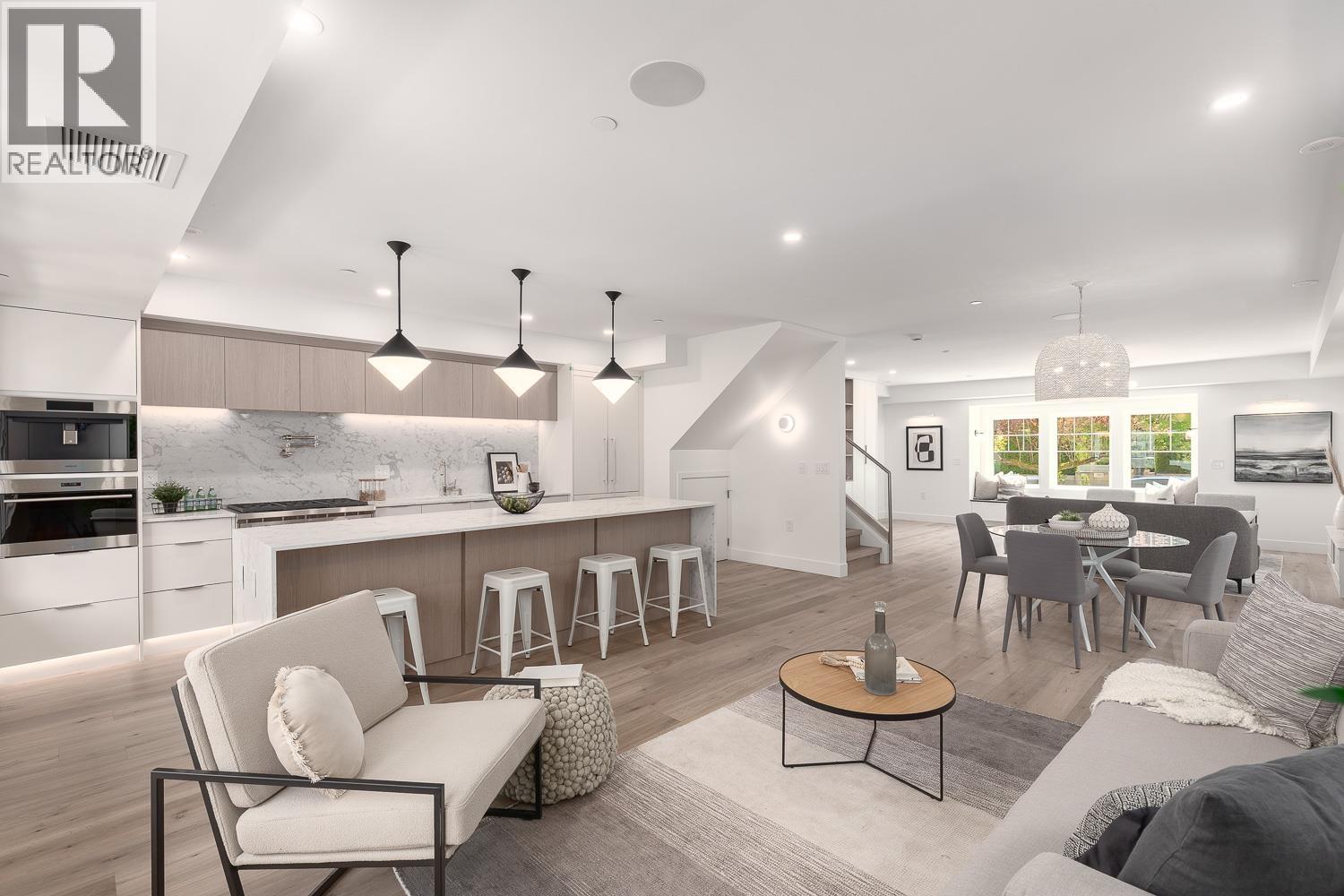 1141 W 33rd Ave, Vancouver, BC V6M 1A3
