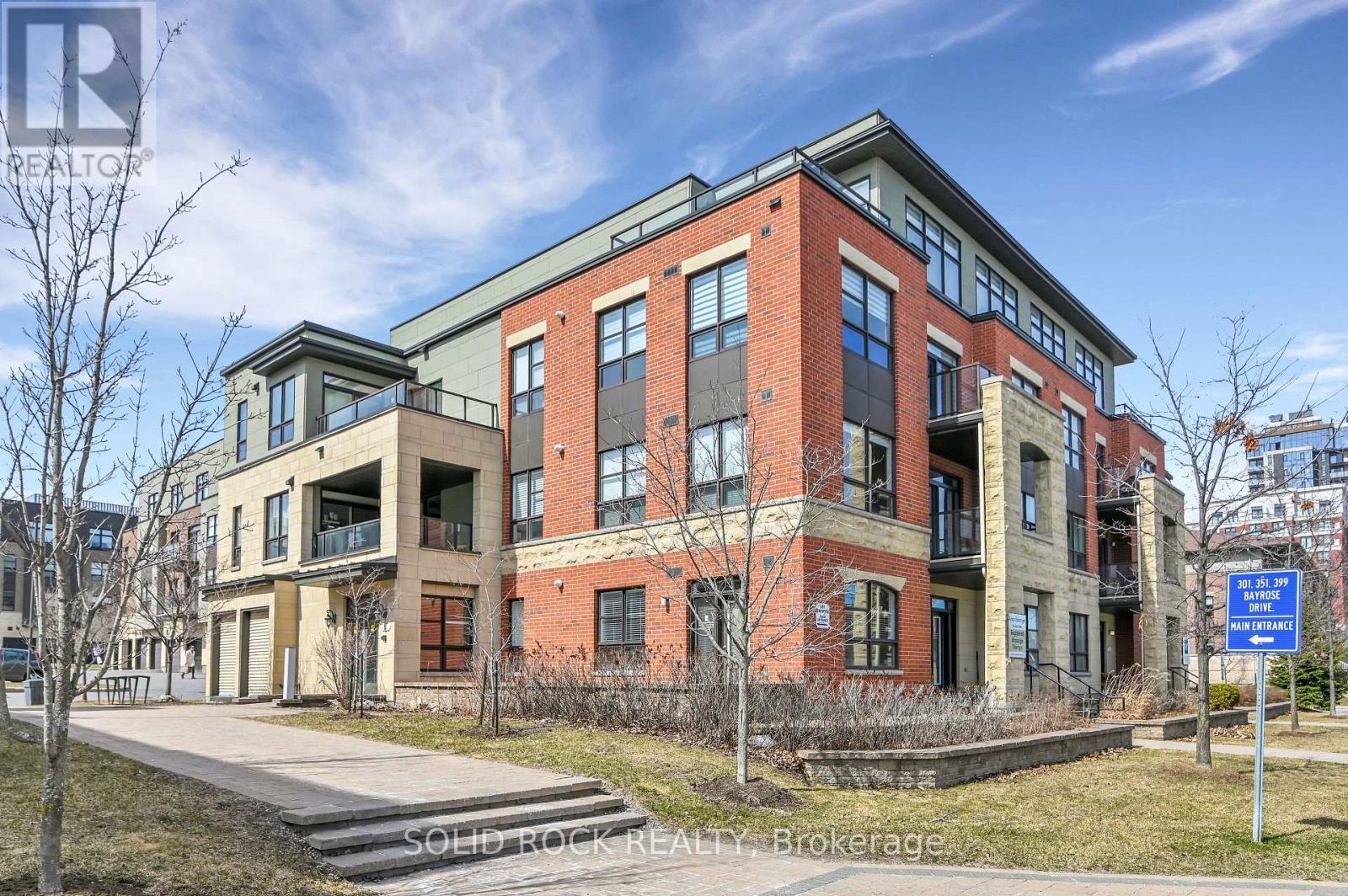 302 301 Bayrose Dr, Ottawa, ON K2J 5W3