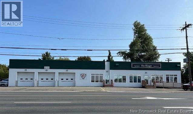 914 St Peter Ave, Bathurst, NB E2A 2Z2