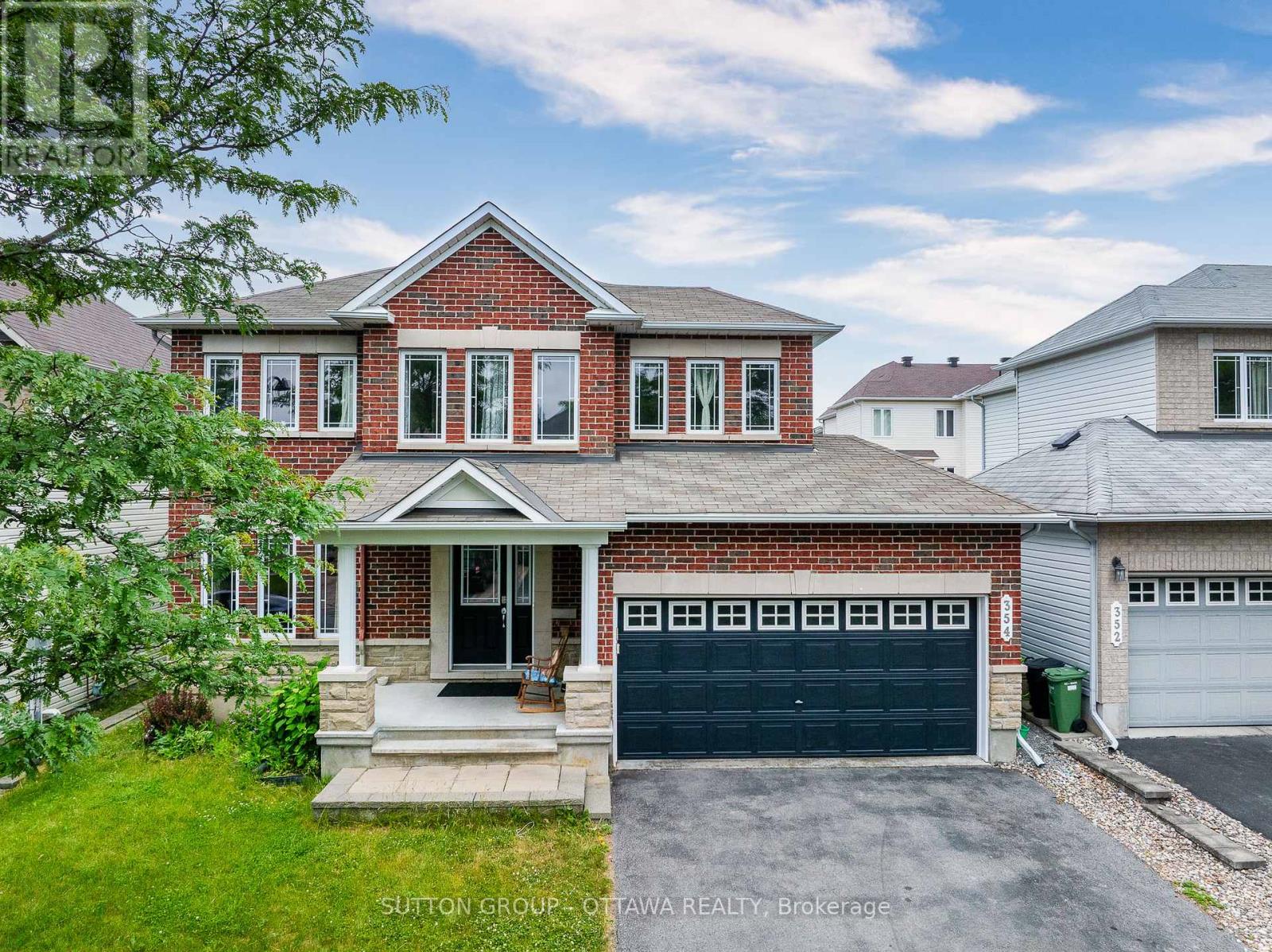 354 Haileybury St, Ottawa, ON K2J 0N5
