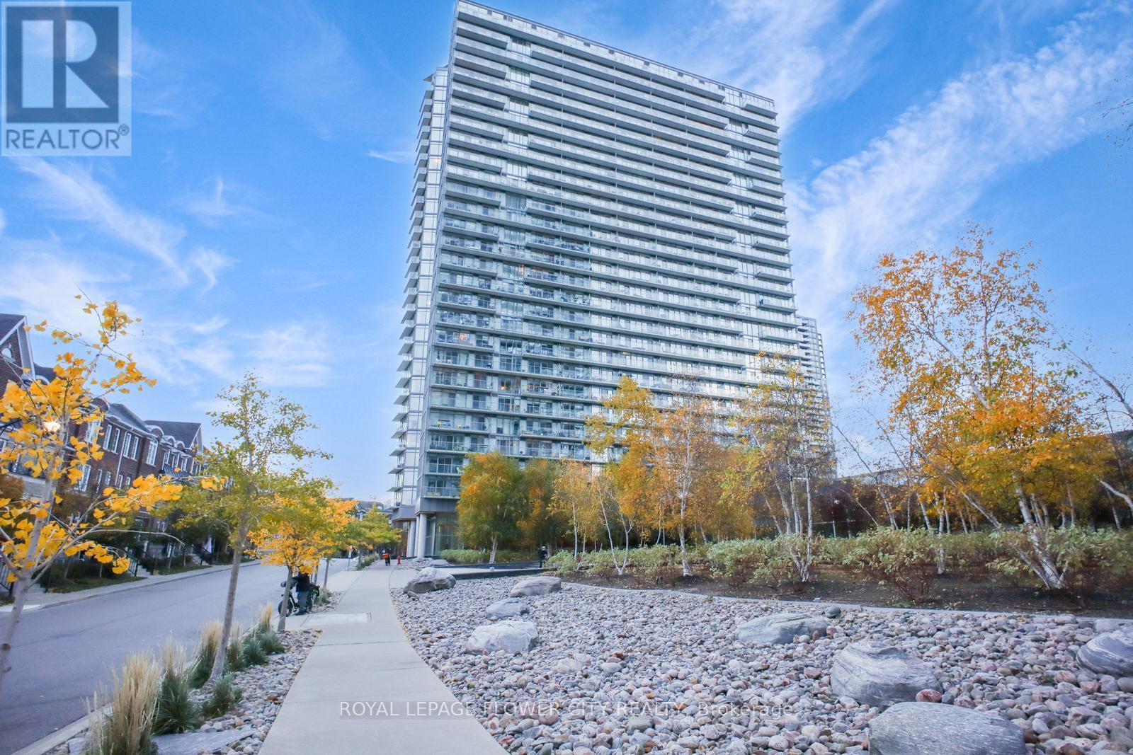 2407 103 The Queensway Ave, Toronto, ON M6S 5B3
