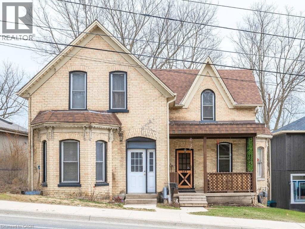 163 Fountain St N, Cambridge, ON N3H 1H7
