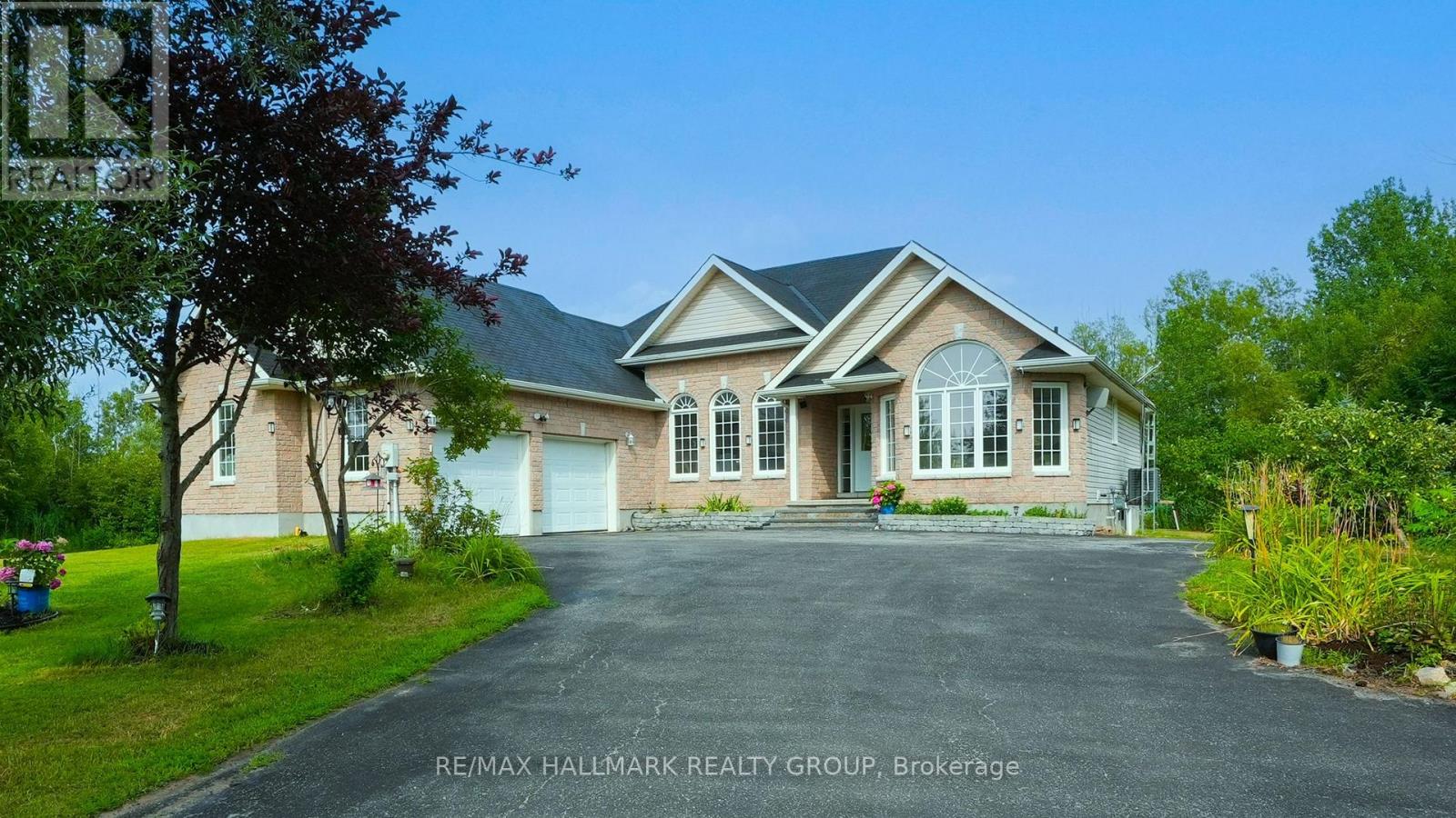 11 Rideau Crossing Cres, North Grenville, ON K0G 1J0