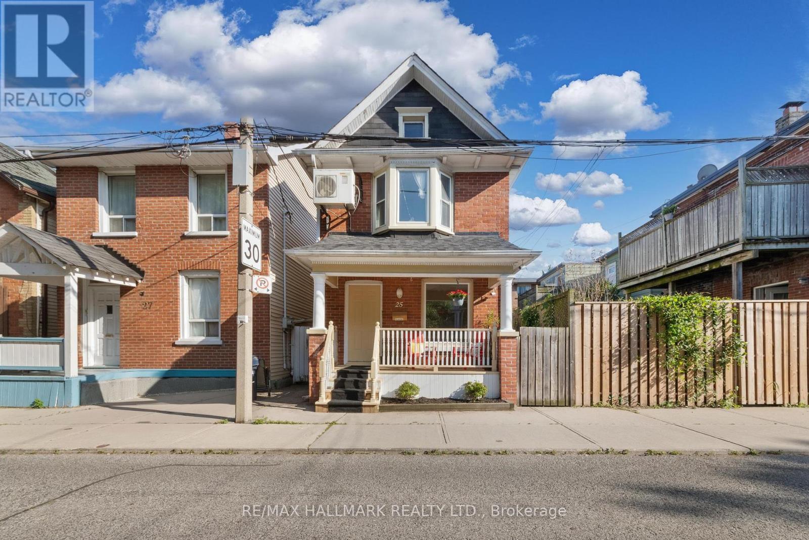 25 Norwood Ter, Toronto, ON M4E 2H2