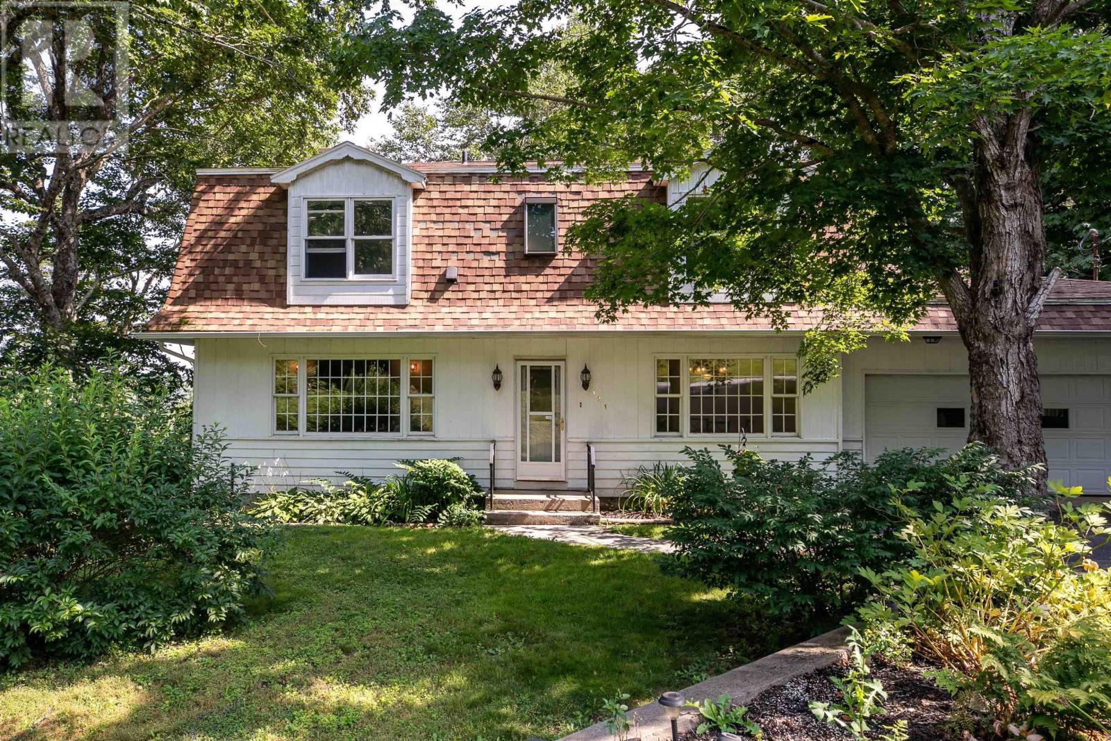 121 Martin Lake Dr, LAKE ECHO, NS B3E 1B4 MLS 202419074 Houseful