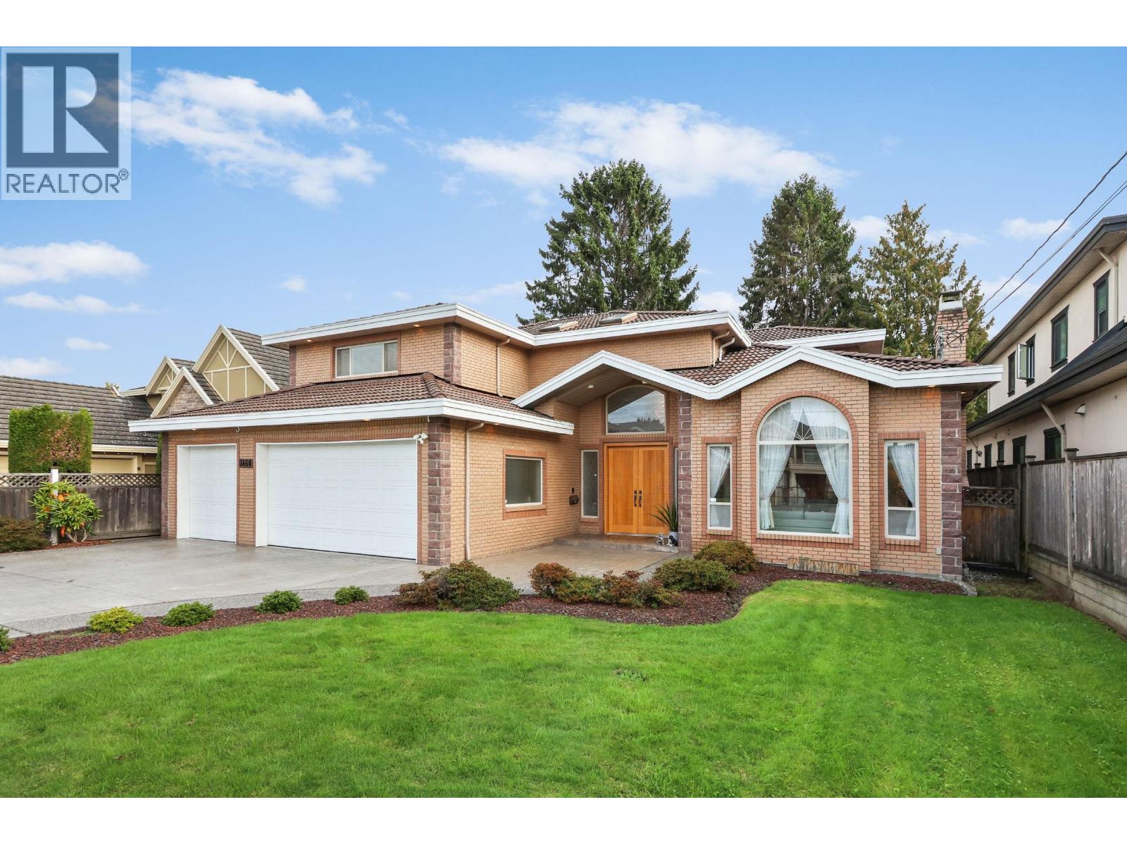 7460 Lombard Rd, Richmond, BC V7C 3N1