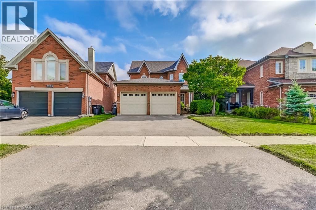 5991 Greensboro Dr, Mississauga, ON L5M 5S5