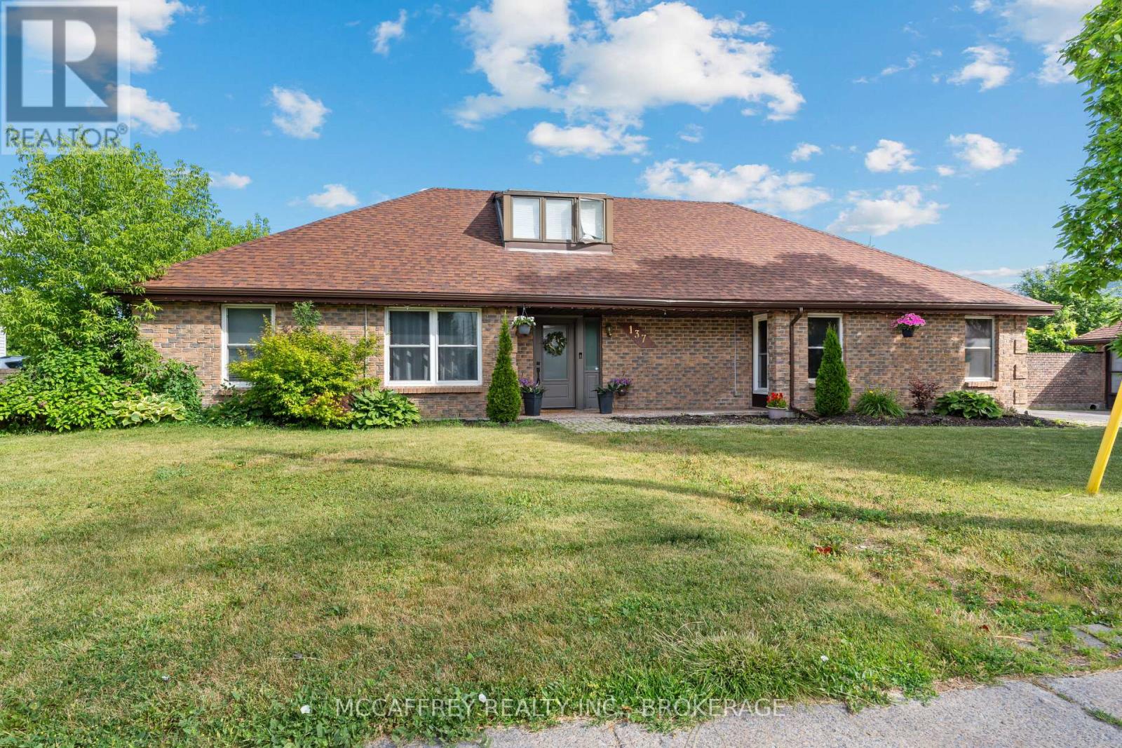 137 Thomas St W, Greater Napanee Greater Napanee, ON K7R 2H4
