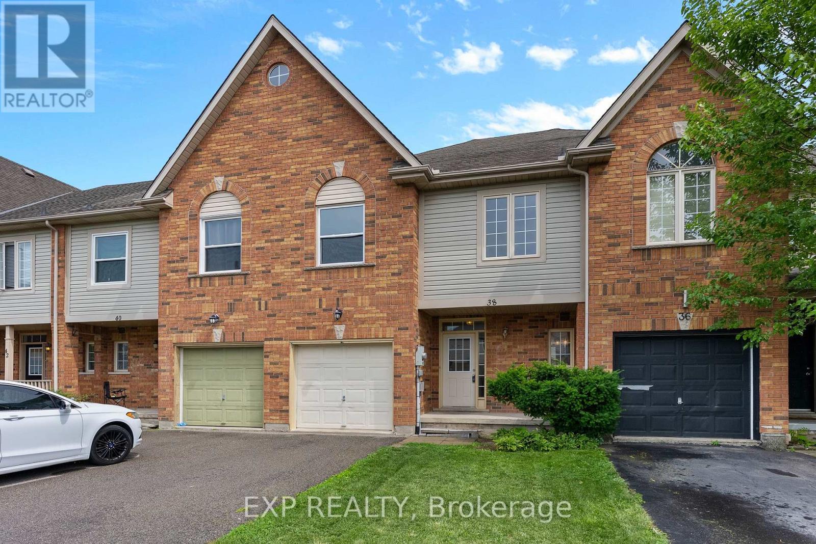 38 Natalie Ct, Thorold, ON L2V 5C6