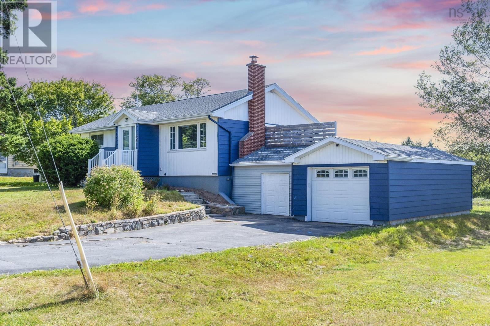 38 Oceanlea Dr, Eastern Passage, NS B3G 1E4