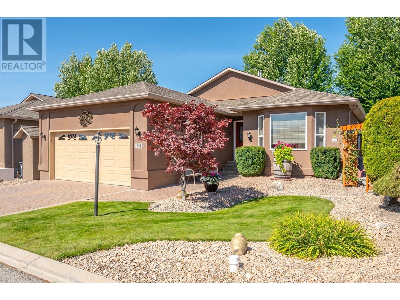 445 Ridge Pl, Penticton, BC V2A 8N7