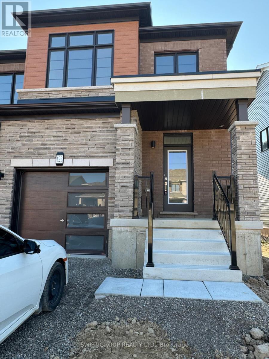 123 Granville Cres, Haldimand, ON N3W 0J8