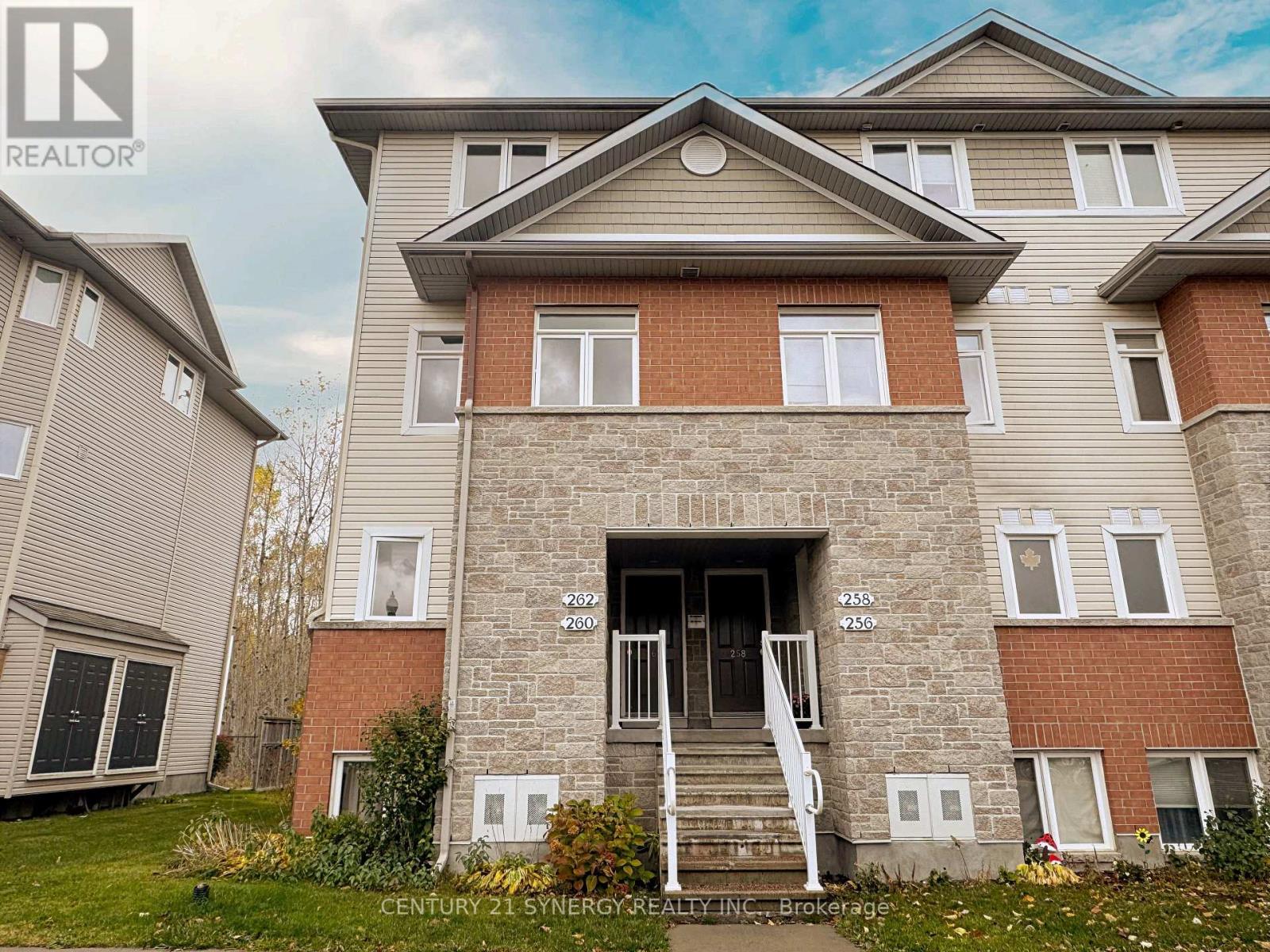 260 Fir Ln, North Grenville, ON K0G 1J0