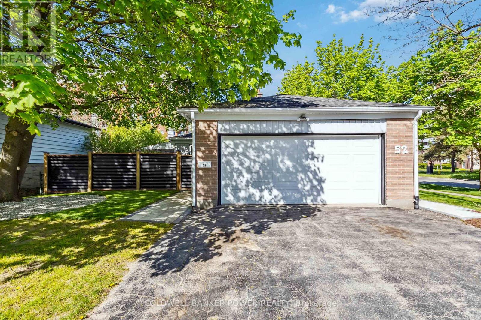 52 Stuyvesant Pl, London, ON N6J 3S9