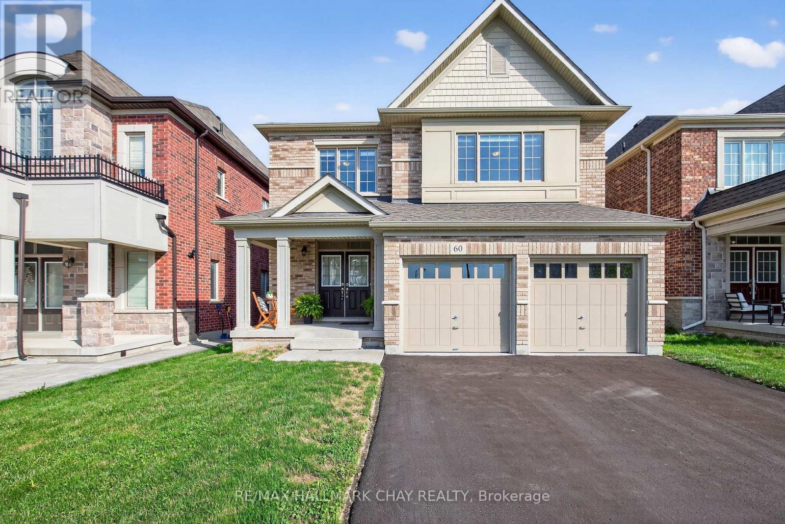 60 Briarfield Ave, East Gwillimbury, ON L9N 0P4