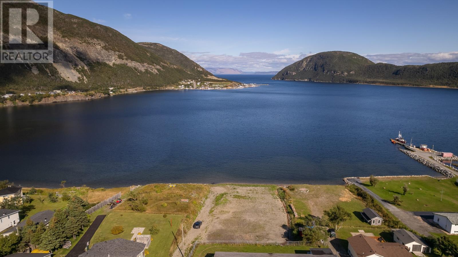 195 Main St, Lark Harbour, NL A0L 1H0