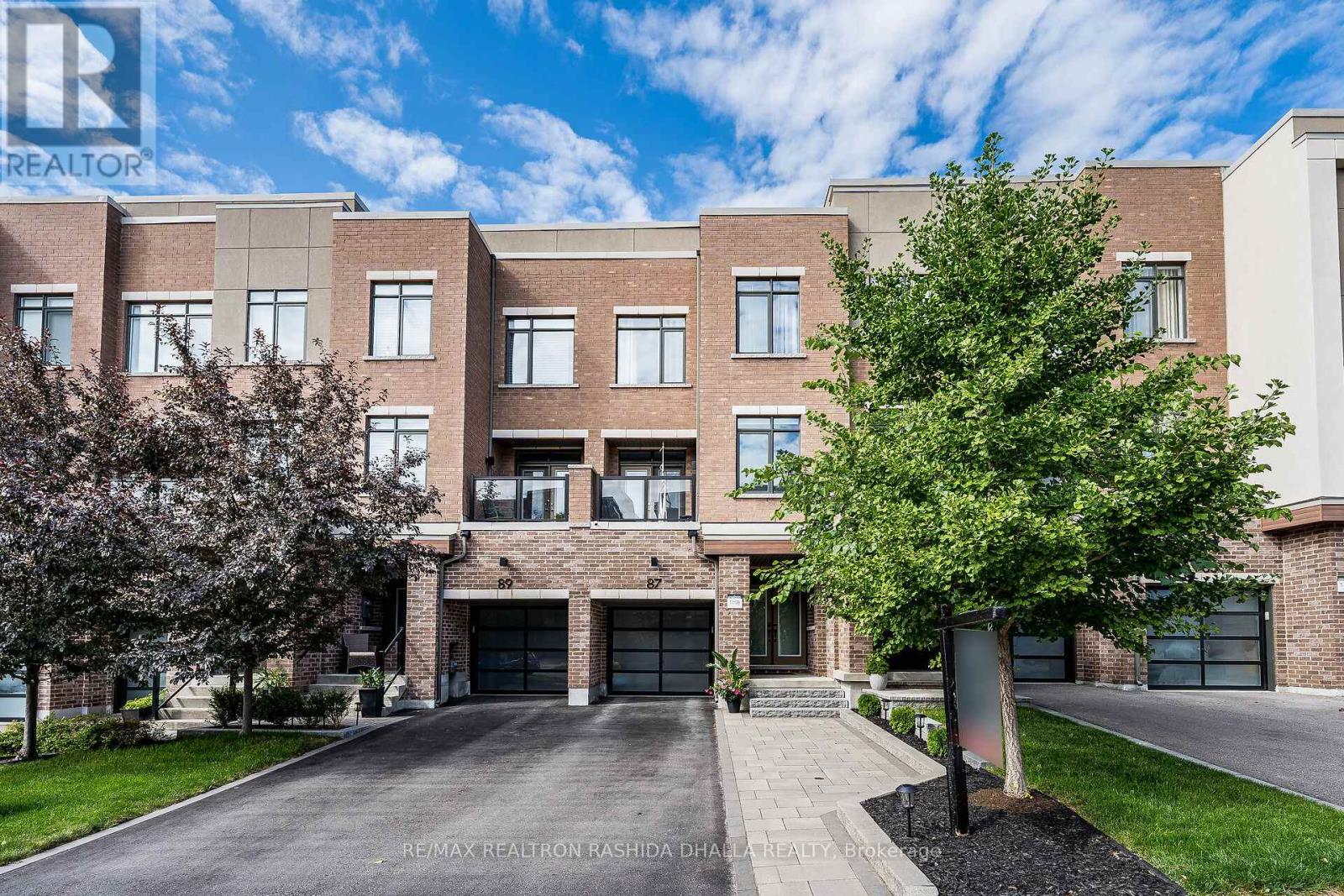 87 Glenngarry Cres, Vaughan, ON L6A 4Z4