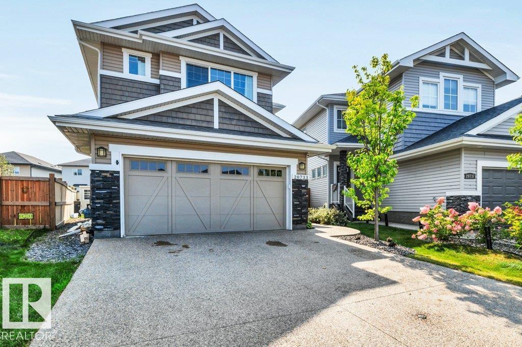 98 Av Nw Unit 20733 #a, Edmonton, AB T5T 7G2