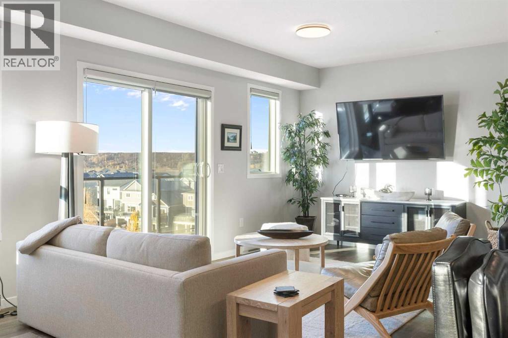 42 Cranbrook Gardens Se Unit 1409, Calgary, AB T3M 3P9