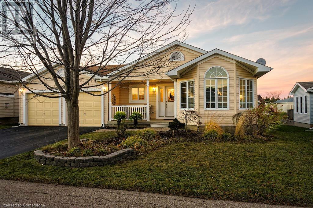 156 Gracehill Cres, Hamilton, ON L0R 1K0