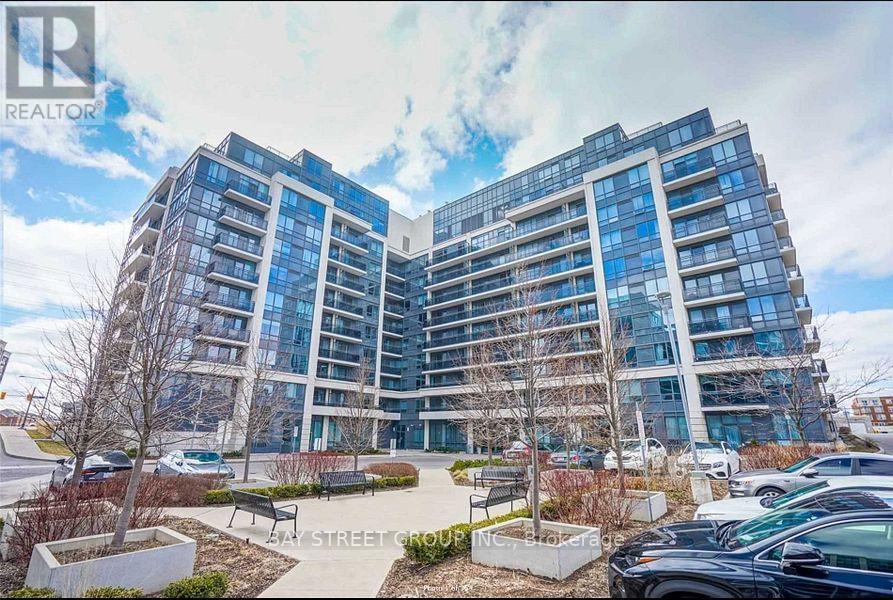 925 370 Highway 7 E, Richmond Hill, ON L4B 0C4