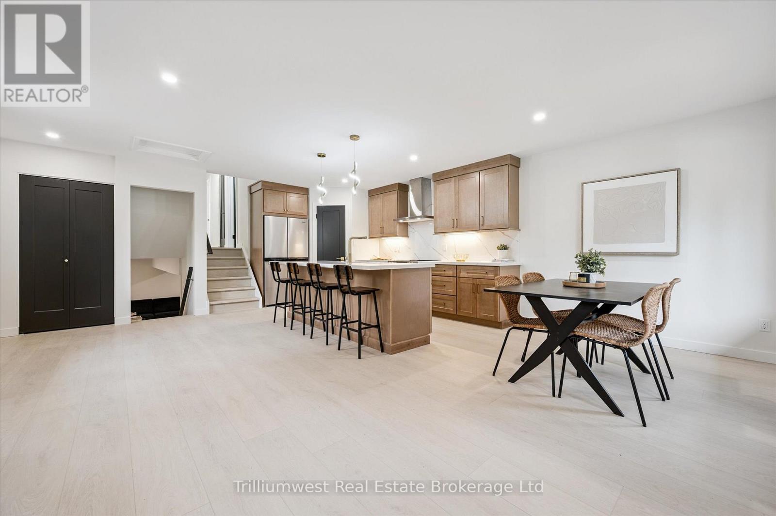 459 Drummerhill Cres, Waterloo, ON N2T 1G3