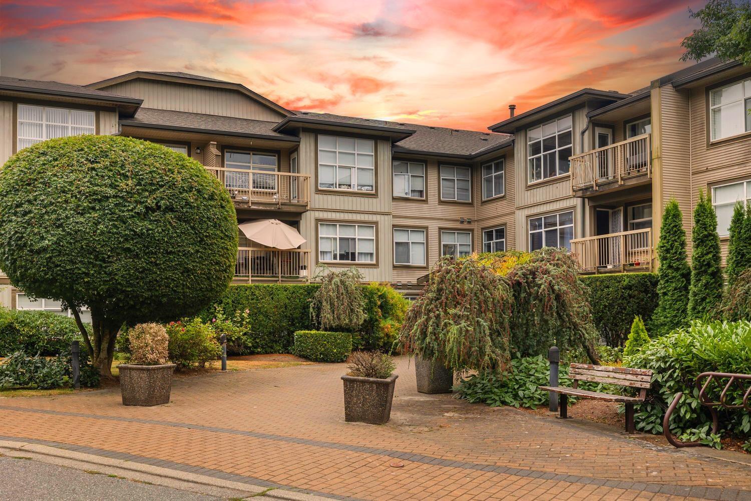 14885 105 Avenue Unit 309, Surrey, BC V3R 2V6