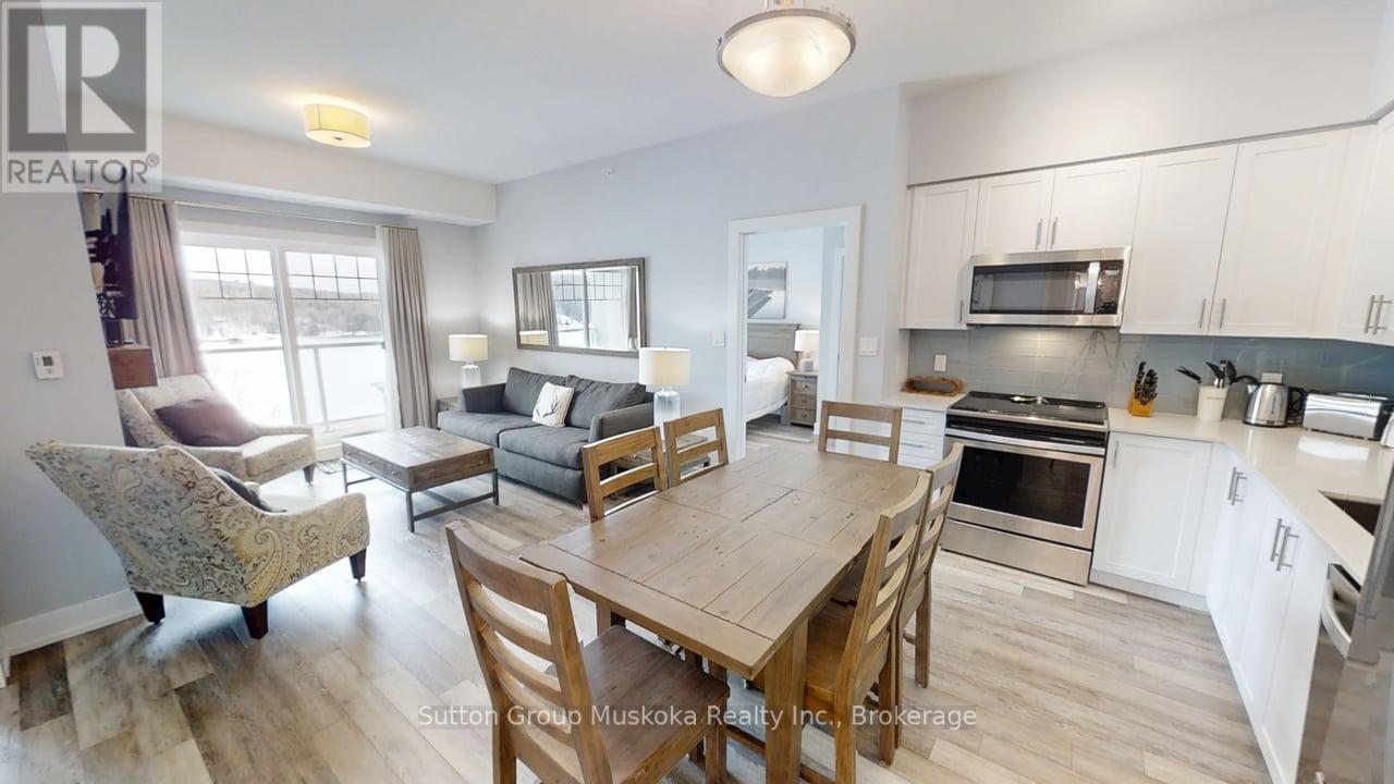 423 25 Pen Lake Point Rd, Huntsville, ON P1H 1A9