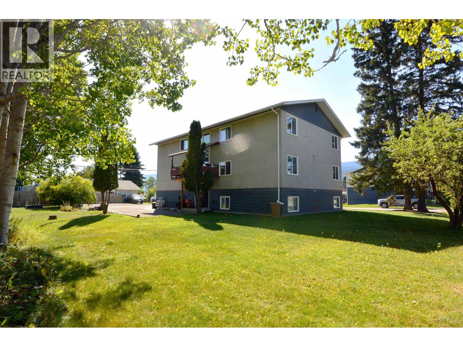 3776 15 Avenue, Smithers, BC V0J 2N0
