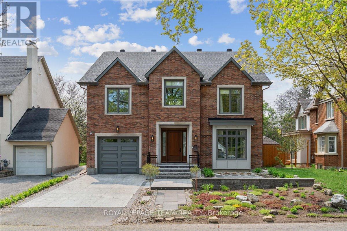 506 Piccadilly Ave, Ottawa, ON K1Y 0H8