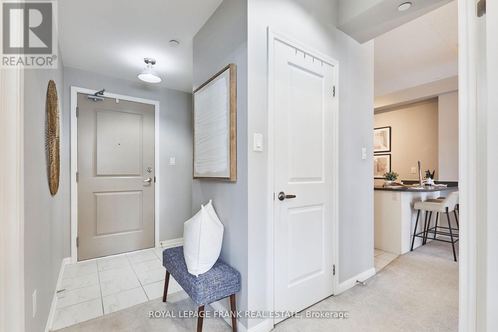 112 84 Aspen Springs Dr, Clarington, ON L1C 5N6