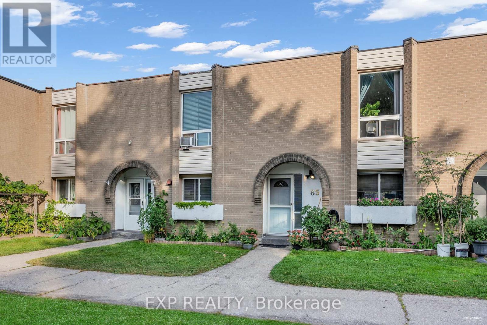 85 19 London Green Ct, Toronto, ON M3N 1K3