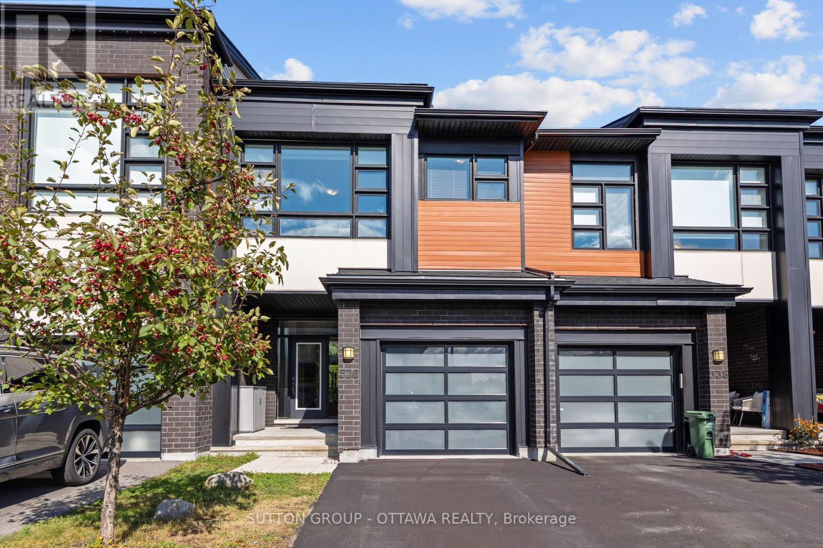 536 Rowers Way, Ottawa, ON K4M 1B2