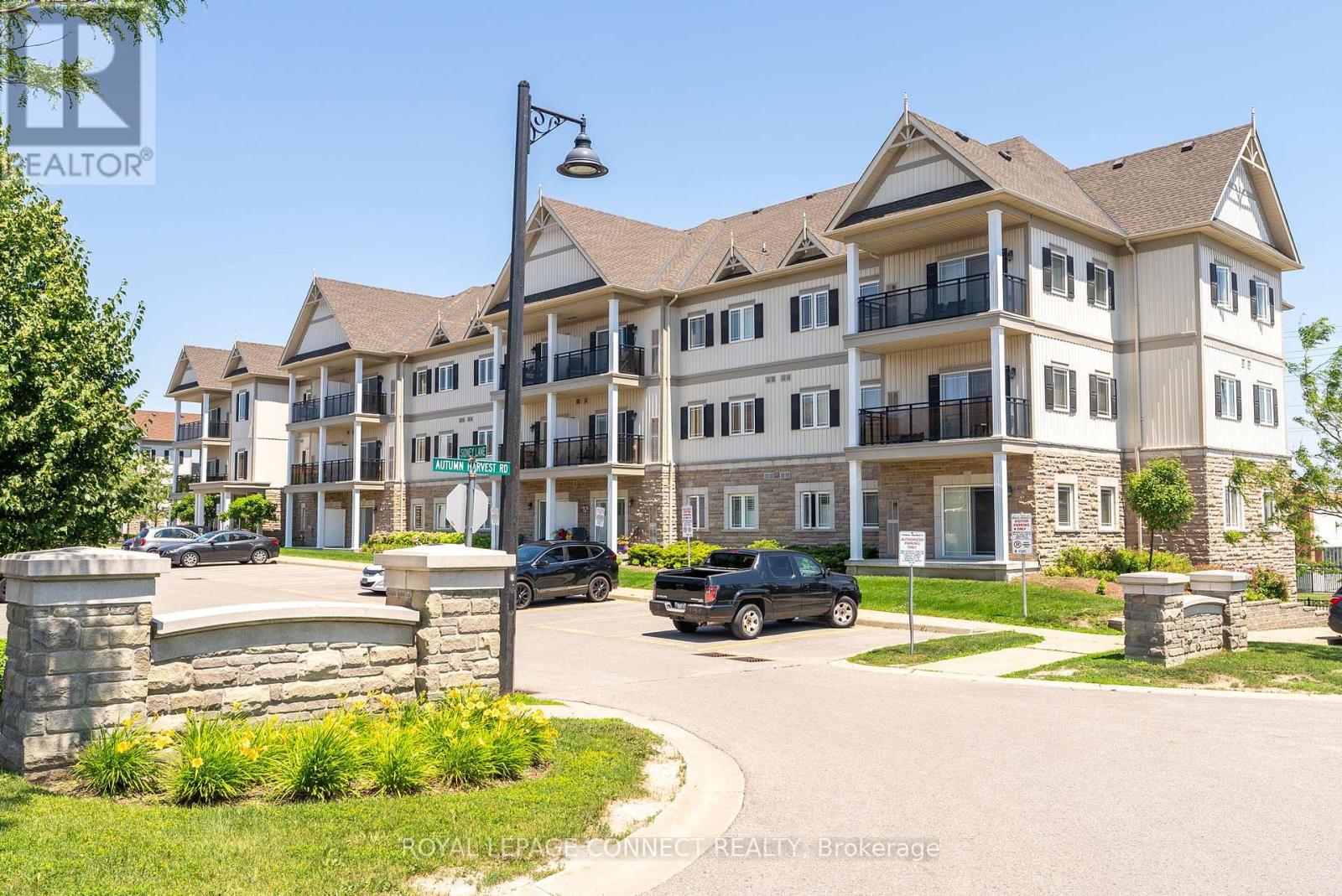 107 1 Sidney Ln, Clarington, ON L1C 0N5