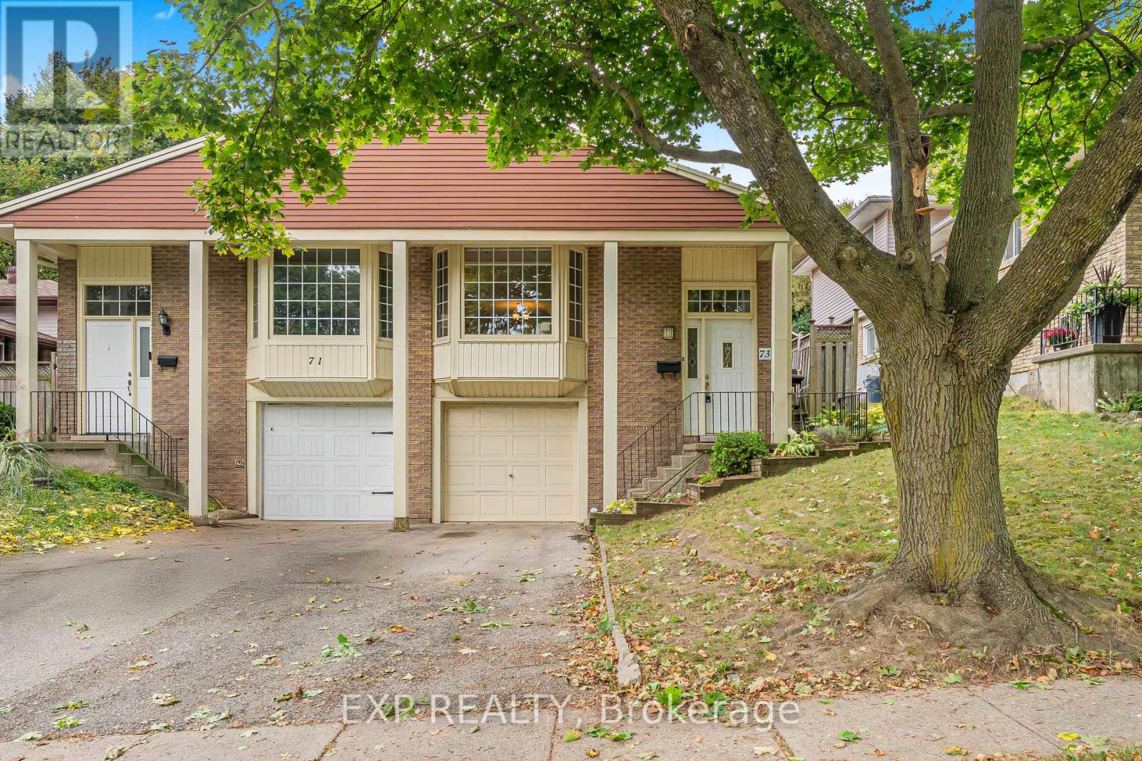 73 Northview Heights Dr, Cambridge, ON N1R 7A7