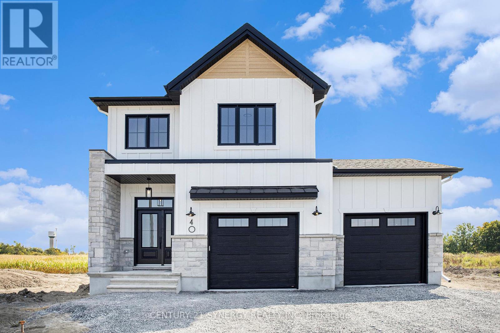 72 Helen St, North Stormont, ON K0A 1R0