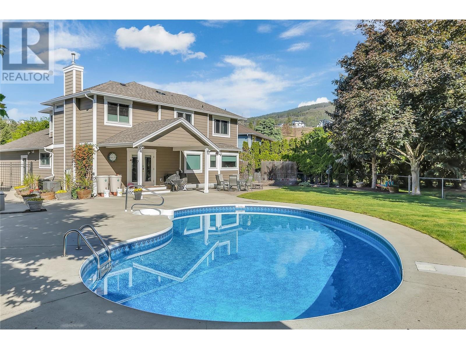 2390 Karli Ct, West Kelowna, BC V4T 1T5