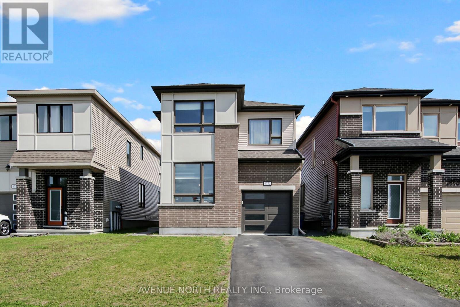 4772 Abbott St E, Ottawa, ON K2S 1B9