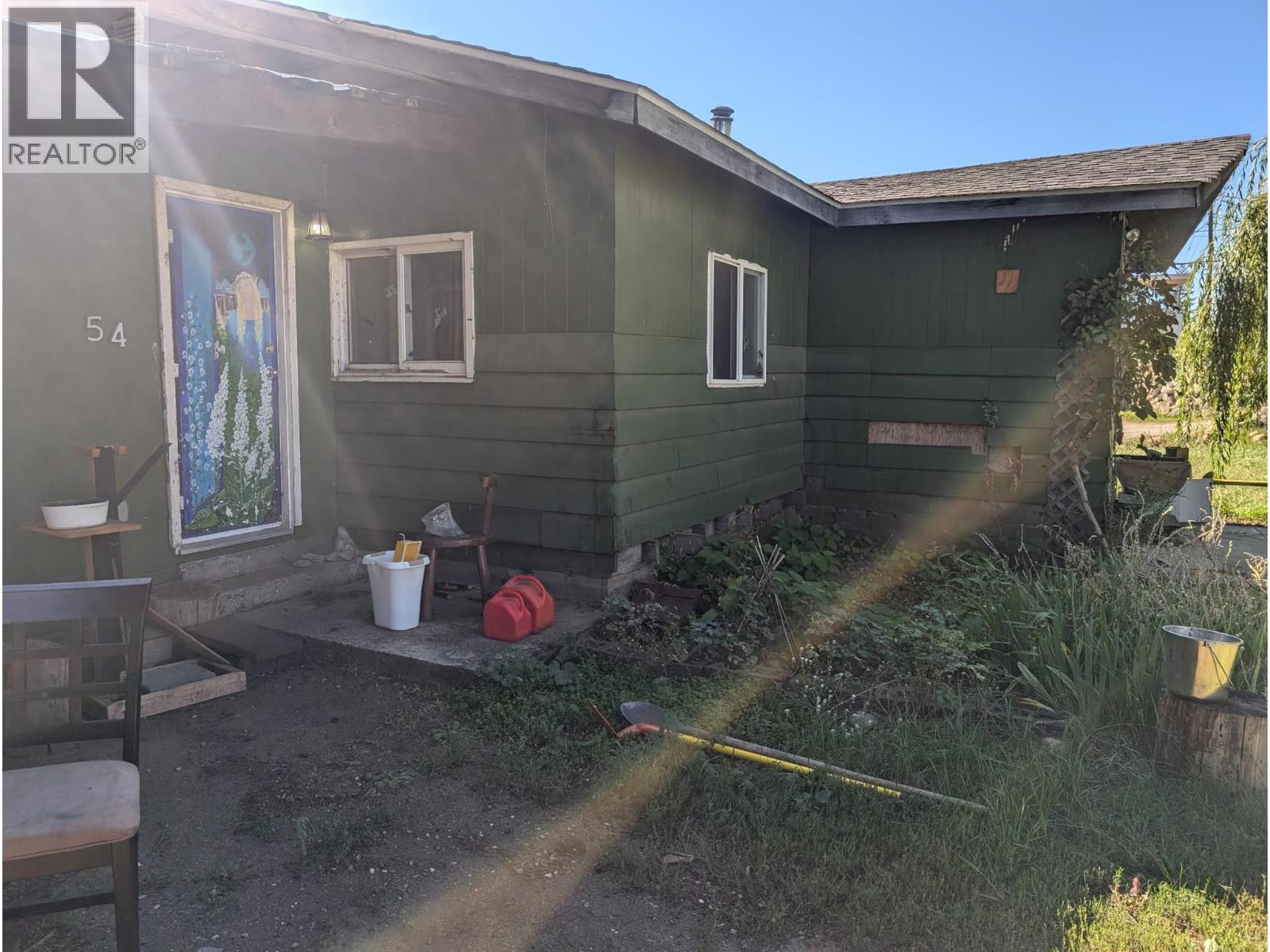 54 Young Rd, Clearwater, BC V0E 1N2
