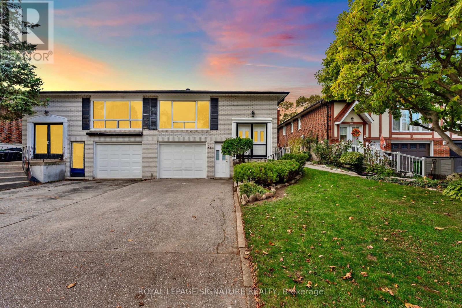 24 Chipwood Cres, Toronto, ON M2J 3X7