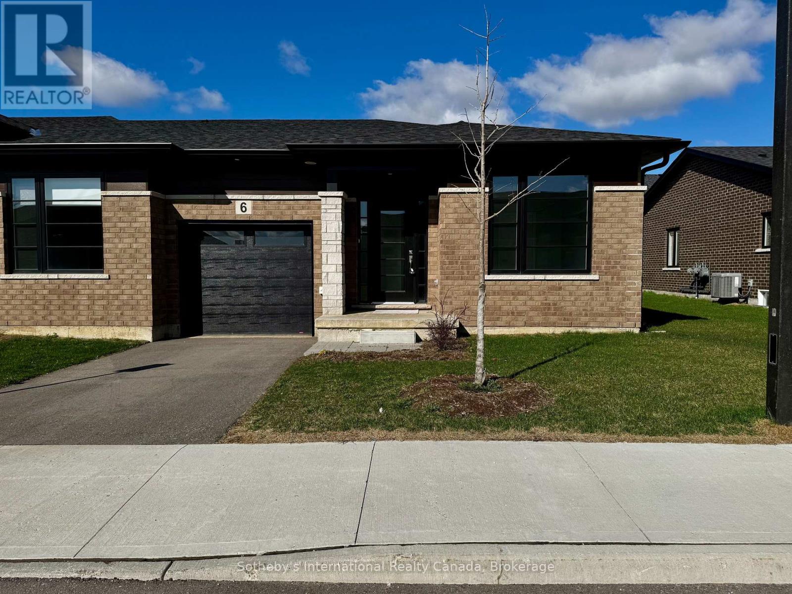6 550 Grey St, Brantford, ON N3S 0C4