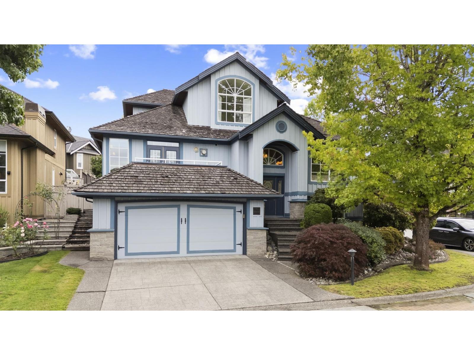 15355 Sequoia Dr, Surrey, BC V3S 8N4