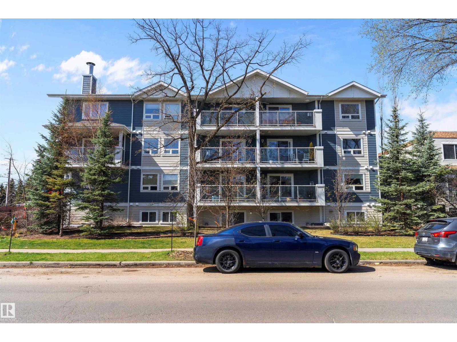 10710 116 Street Northwest #303, Edmonton, AB T5H 3M2