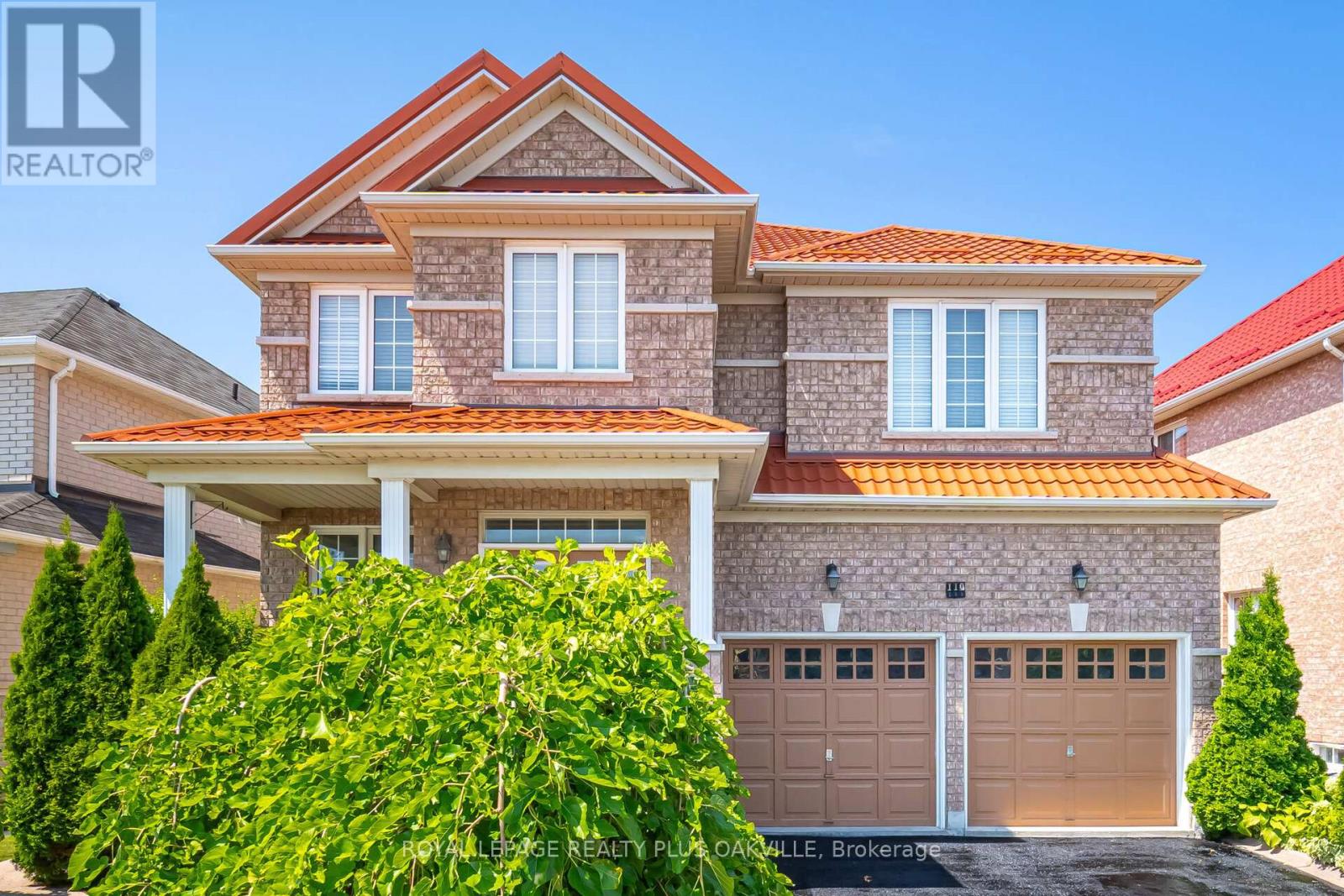 110 Earlsbridge Blvd, Brampton, ON L7A 3W7