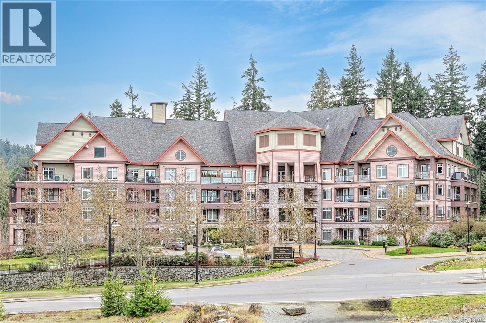 1395 Bear Mountain Pkwy Unit 104 Pkwy, Langford, BC V9B 0E1