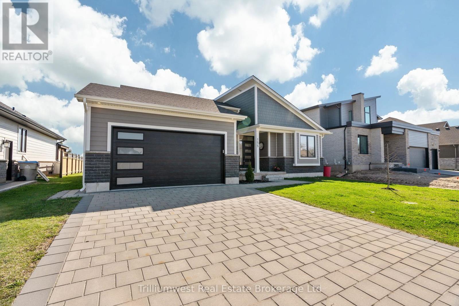 155 Mcleod St, North Middlesex, ON N0M 2K0