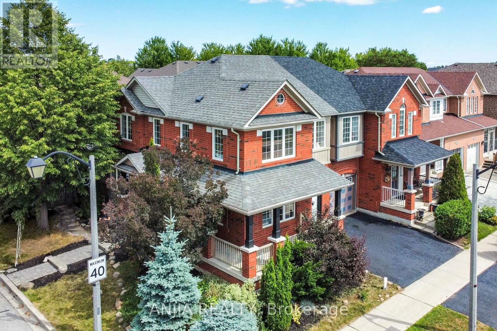 187 Roy Rainey Ave, Markham, ON L6E 1G6