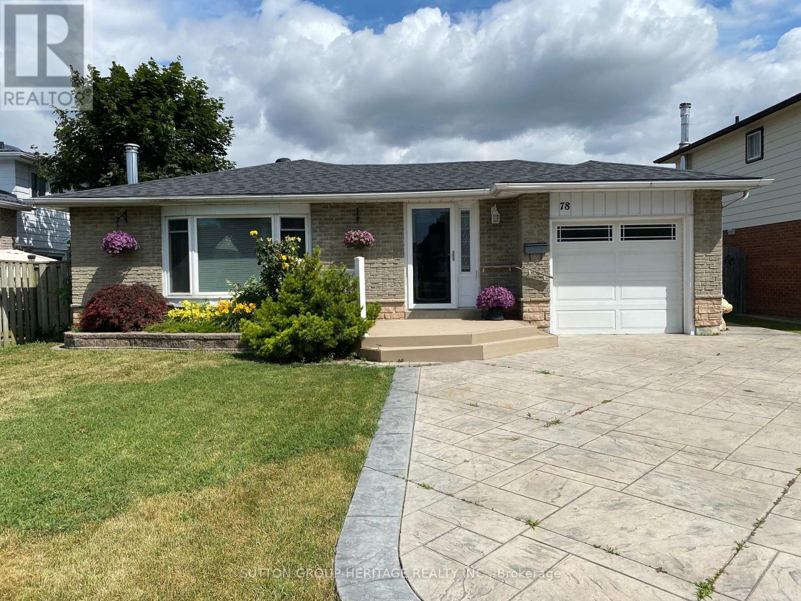 78 Pittmann Cres, Ajax, ON L1S 3G5