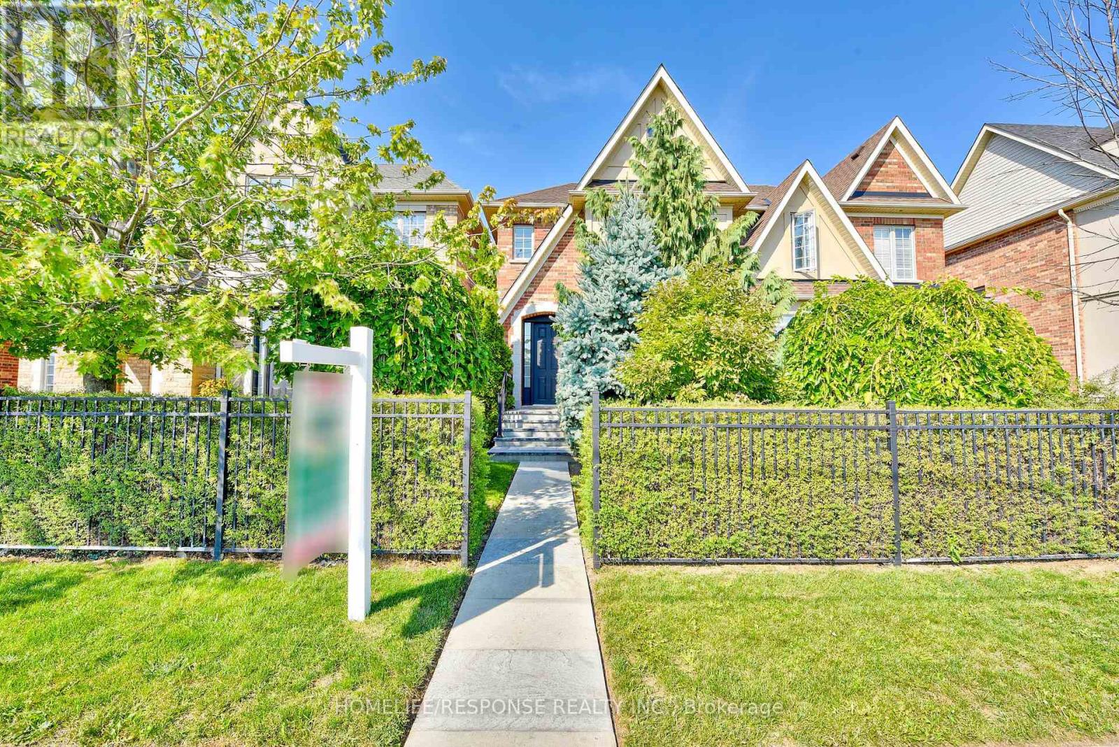 3927 Eglinton Ave W, Mississauga, ON L5M 8A7